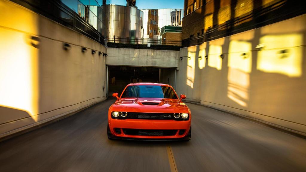 2018道奇挑战者SRT跑车