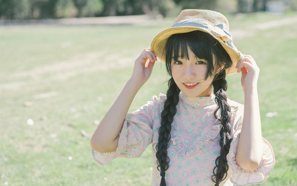 清新麻花辫女孩唯美写真