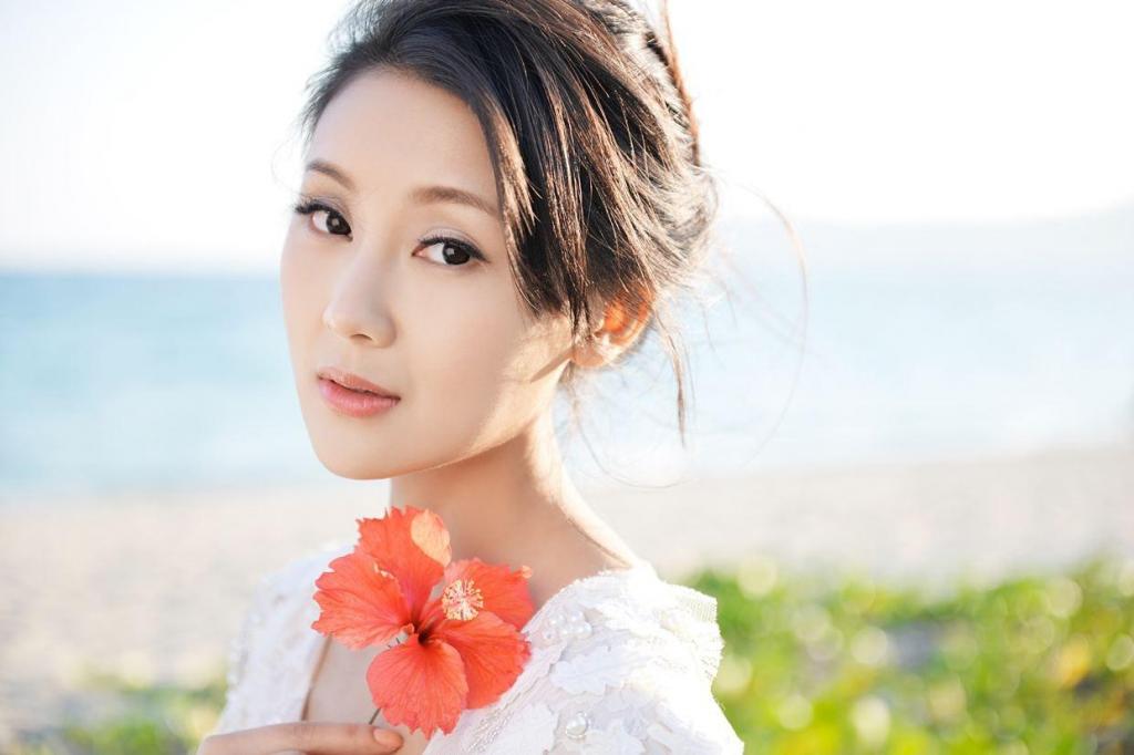 女演员甘薇写真