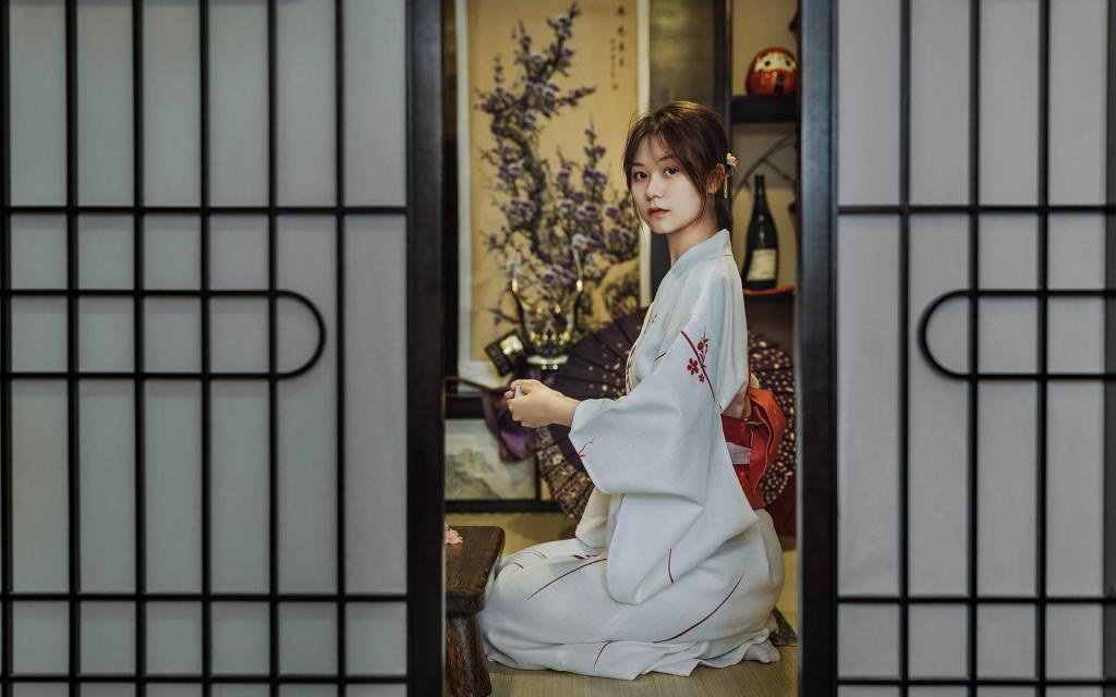 漂亮养眼的和服女生优雅写真