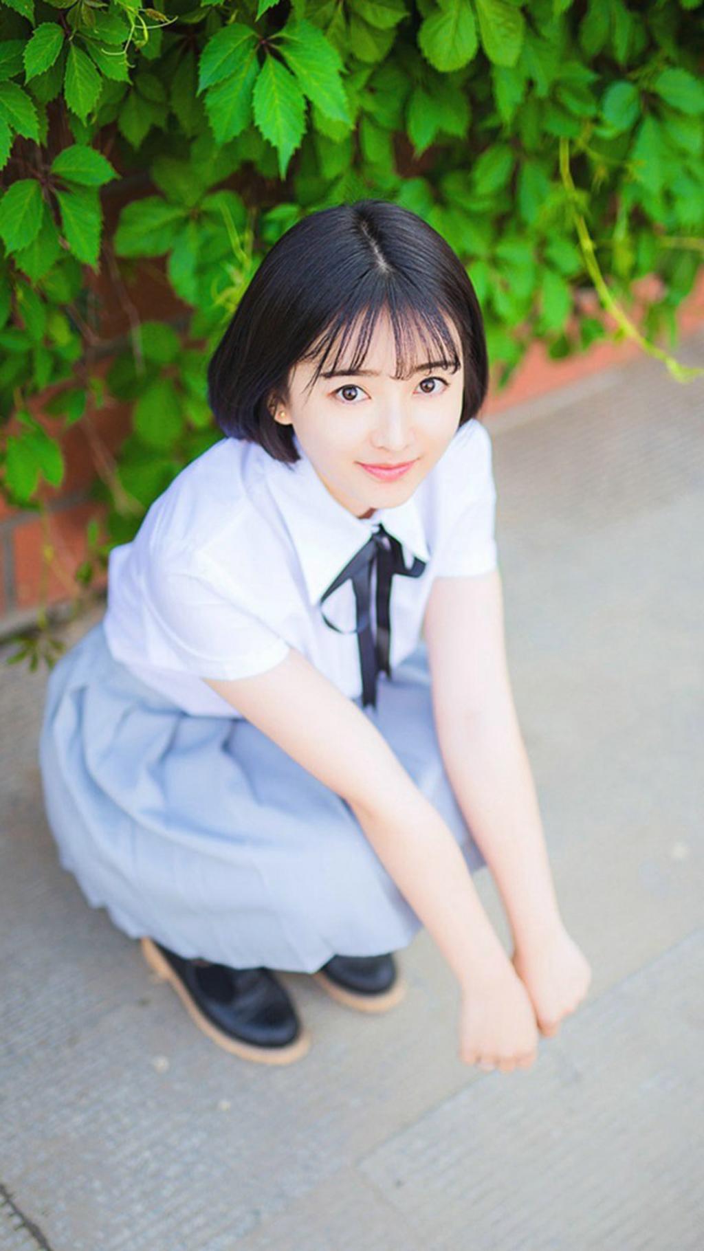 甜美清秀校服美少女