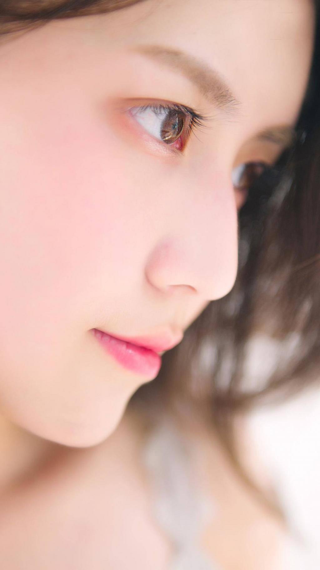 粉嫩少女甜美写真