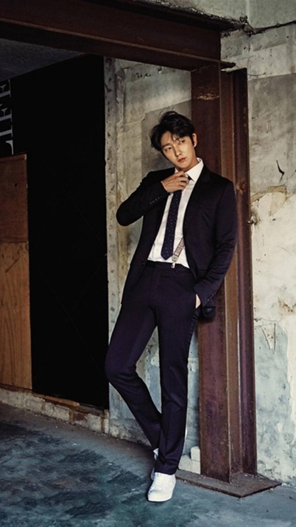 韩国帅哥李准基