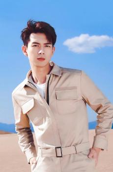 帅气男友李现时尚休闲阳光写真-4