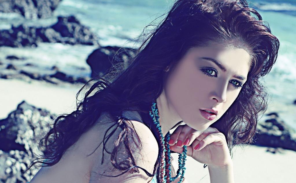 “女朋友”莉亚·迪桑