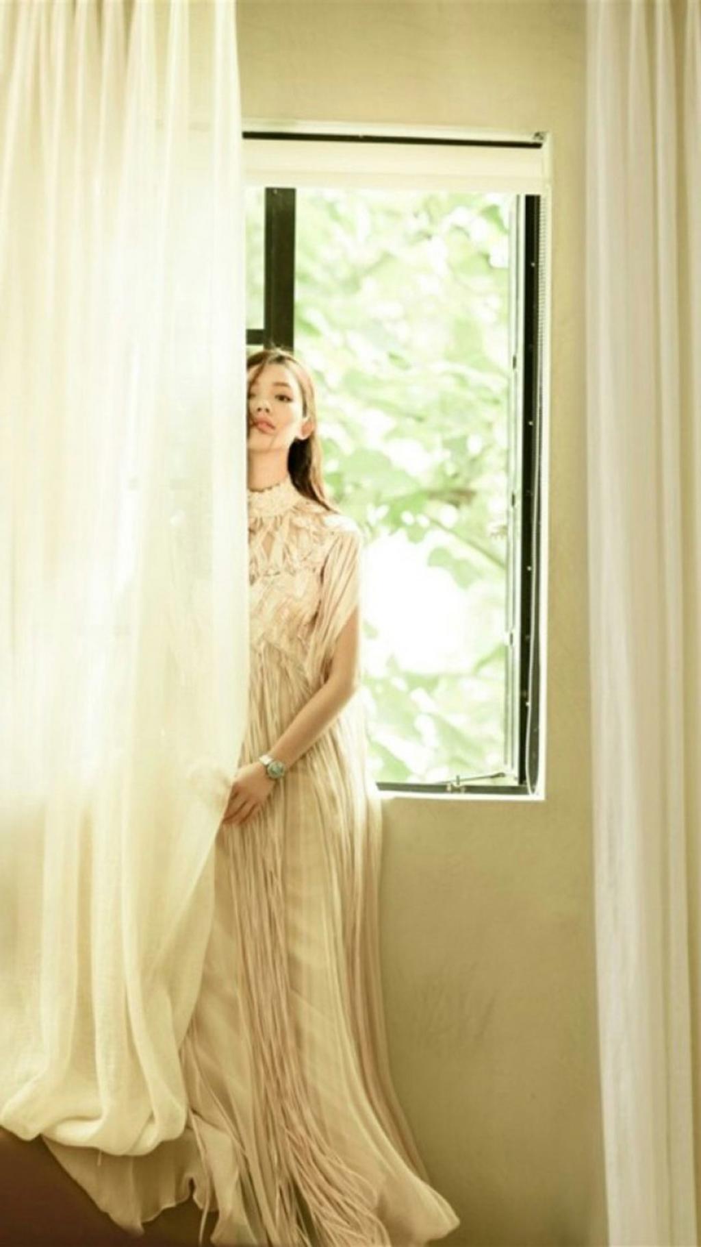 美人鱼林允气质优雅写真