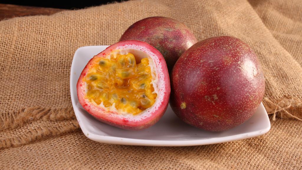 酸甜百香果图片