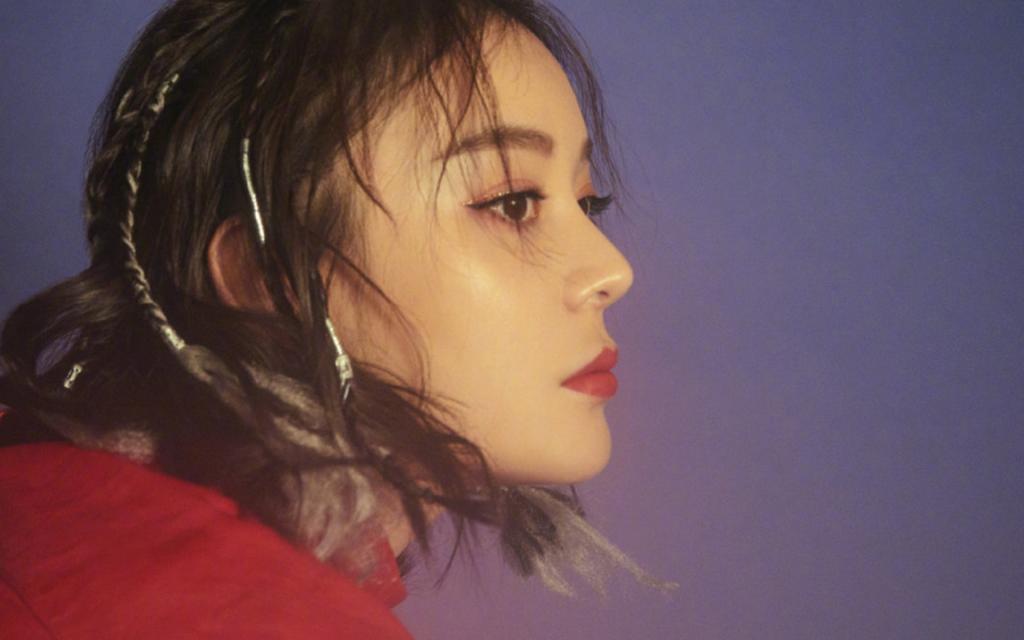 袁姗姗摩登性感杂志写真