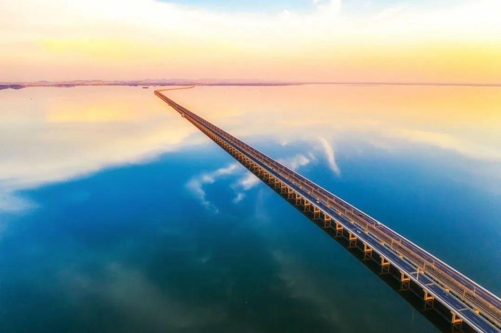 南京天空之镜石臼湖