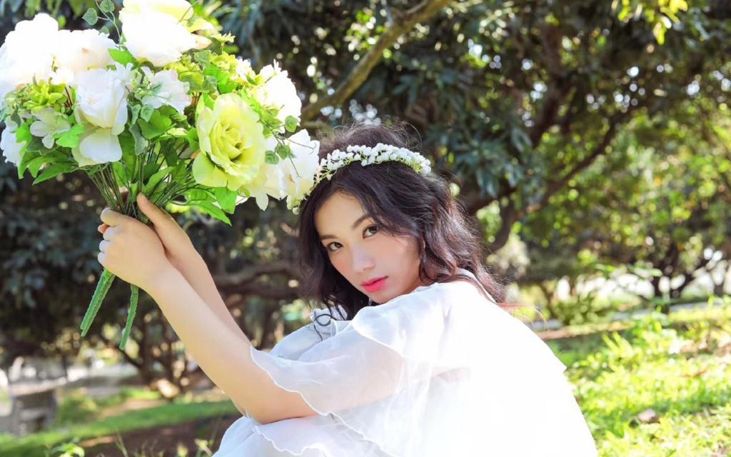 清纯森系美女田园小清新写真