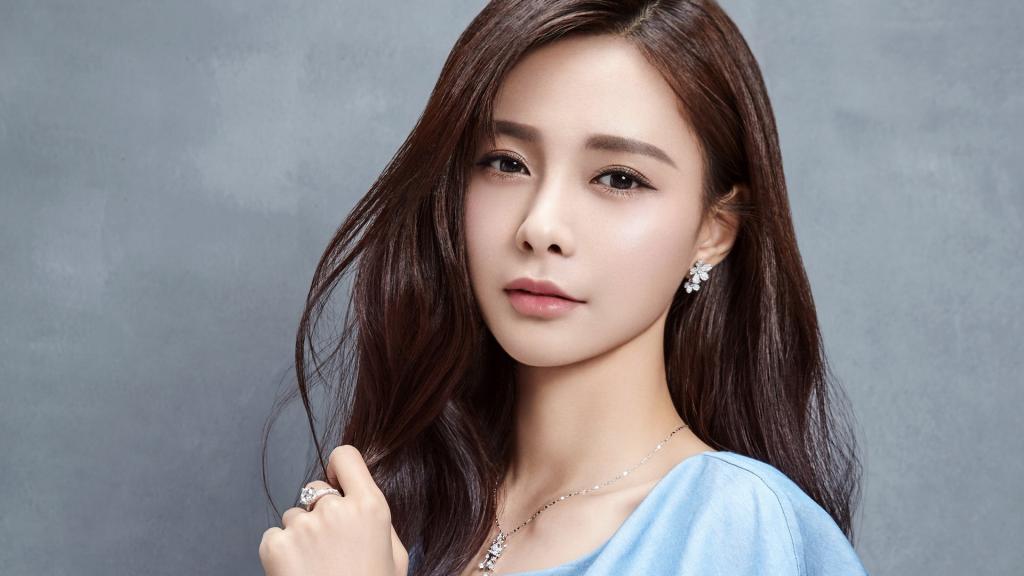 沈梦辰美女明星写真