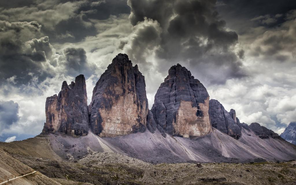 幽静的白云石山