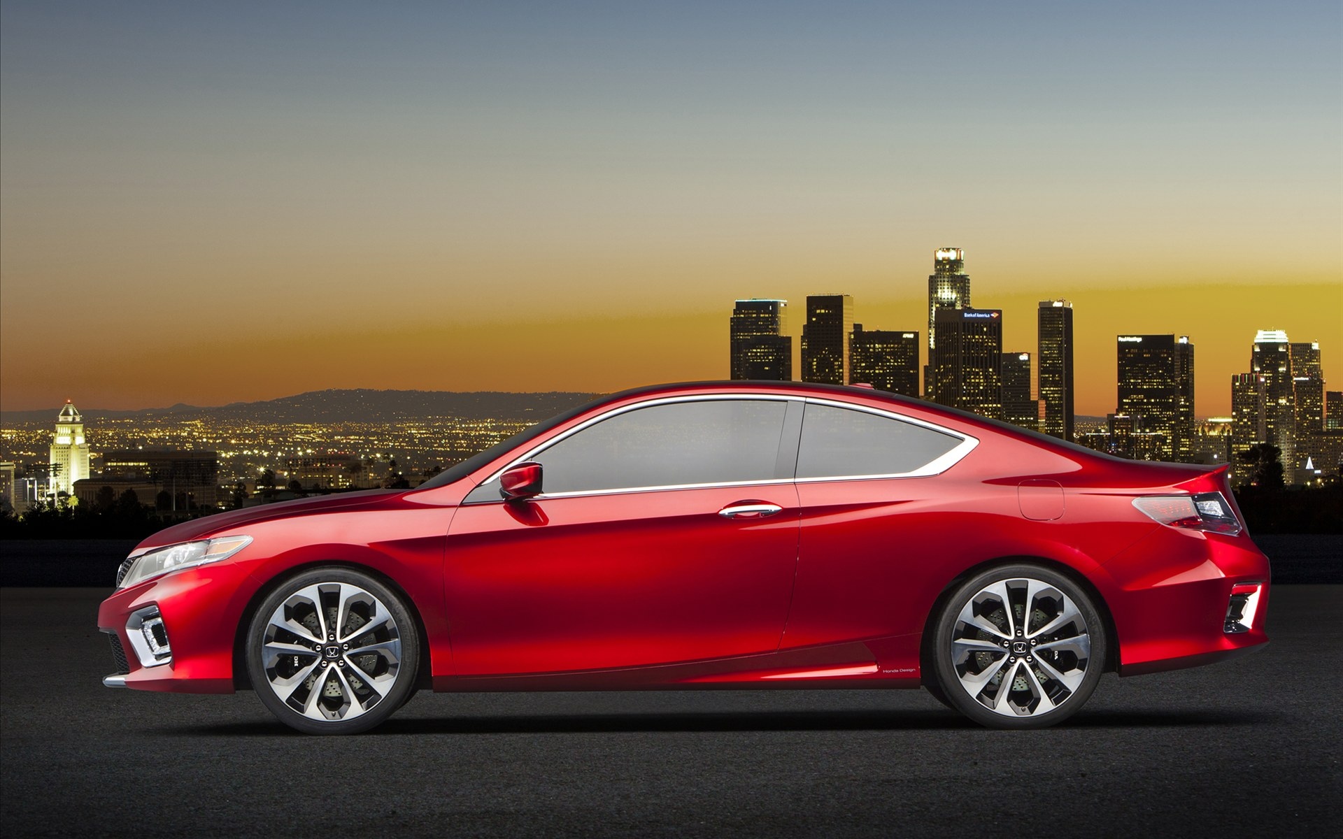 2013本田雅阁汽车