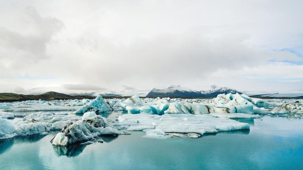 冰川是雪的宏观形态
