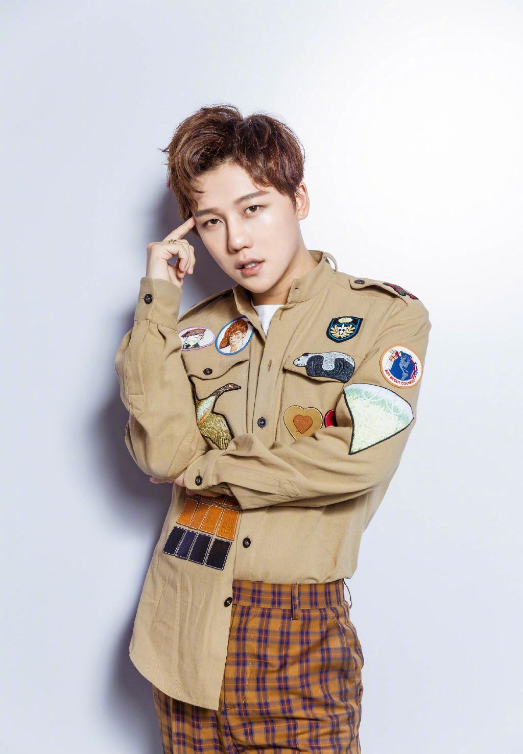 刘维时尚风格写真