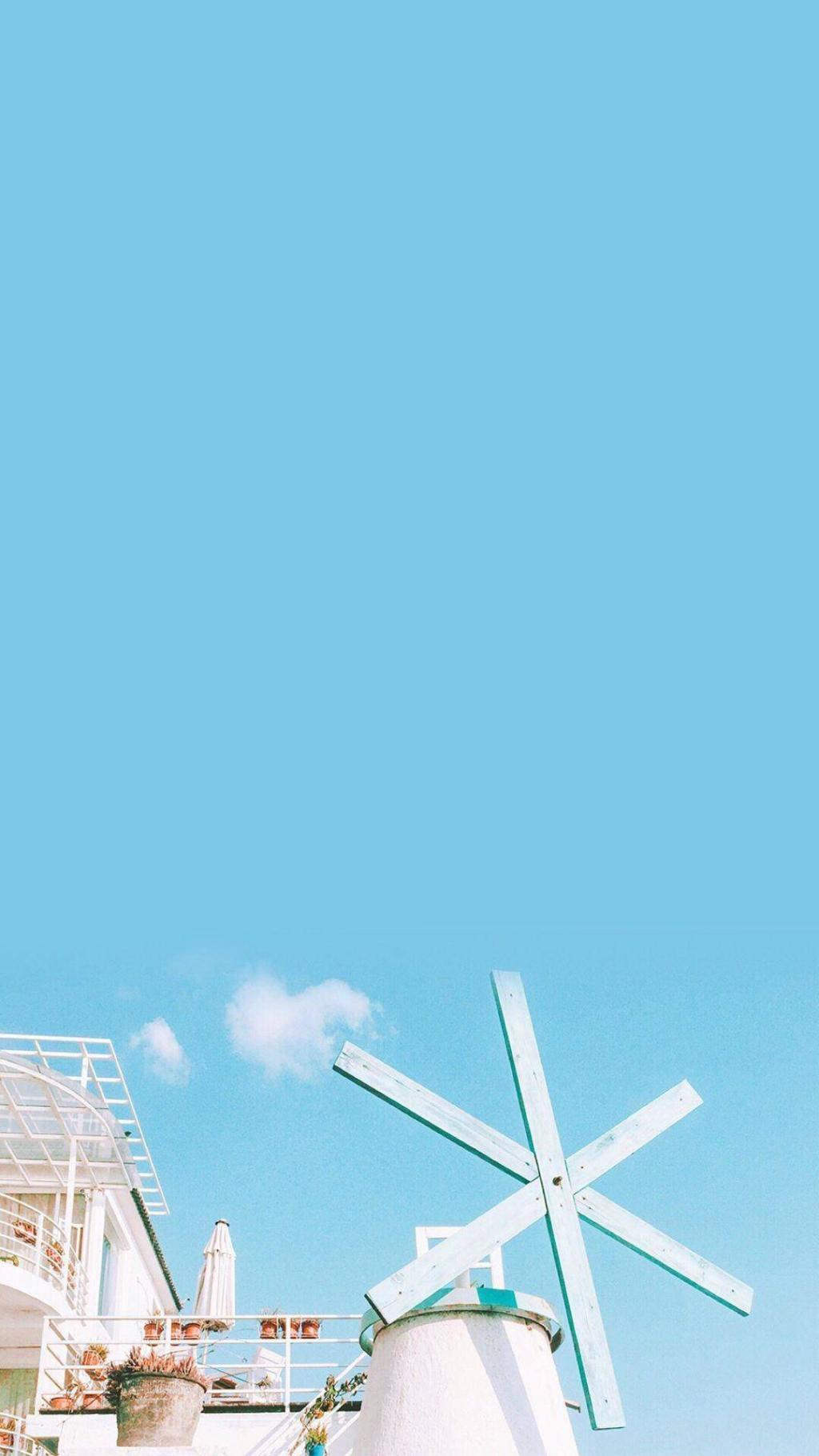 唯美五彩云朵房子