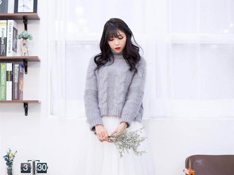 性感车模火辣写真