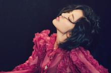 唐艺昕性感魅惑写真