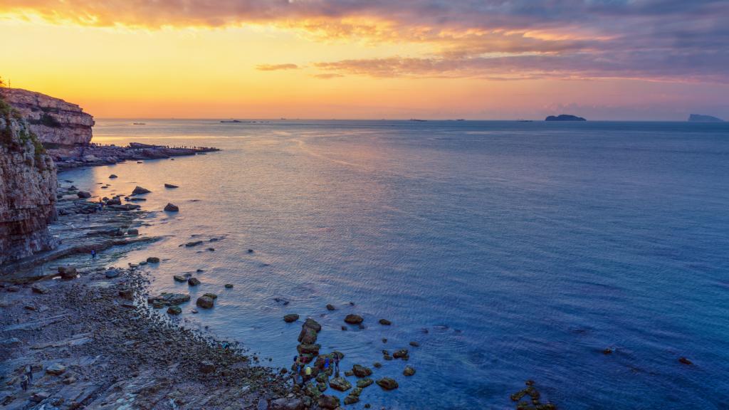 海边礁石岩石自然风景