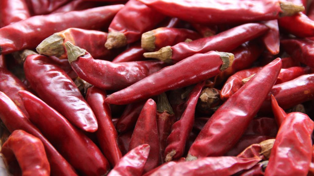 红红的干辣椒