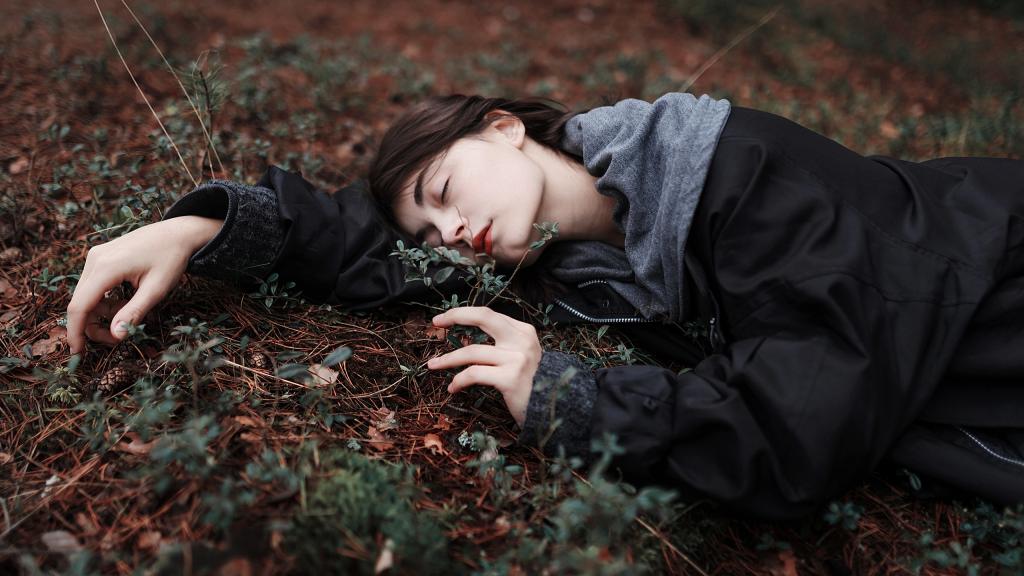 风情万种的漂亮小姐姐