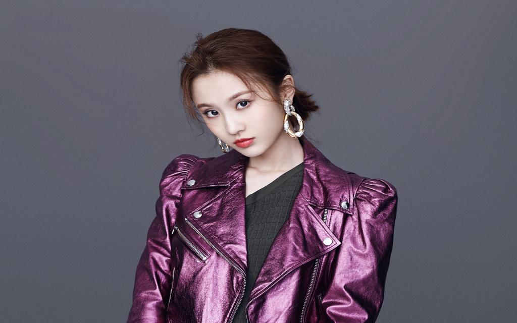 张慧雯性感写真