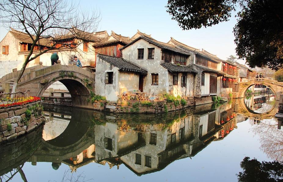 夜卧周庄听秋雨