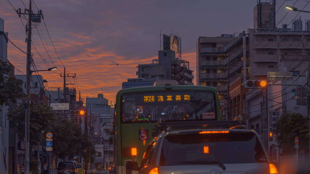 城市清新迷人夜晚风景