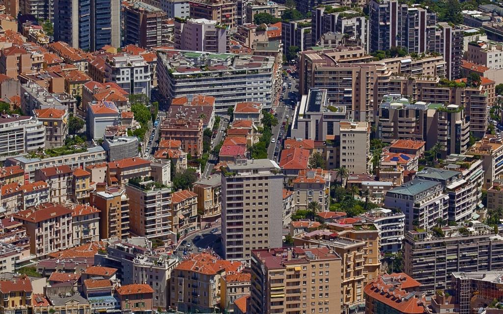 摩纳哥山河风光