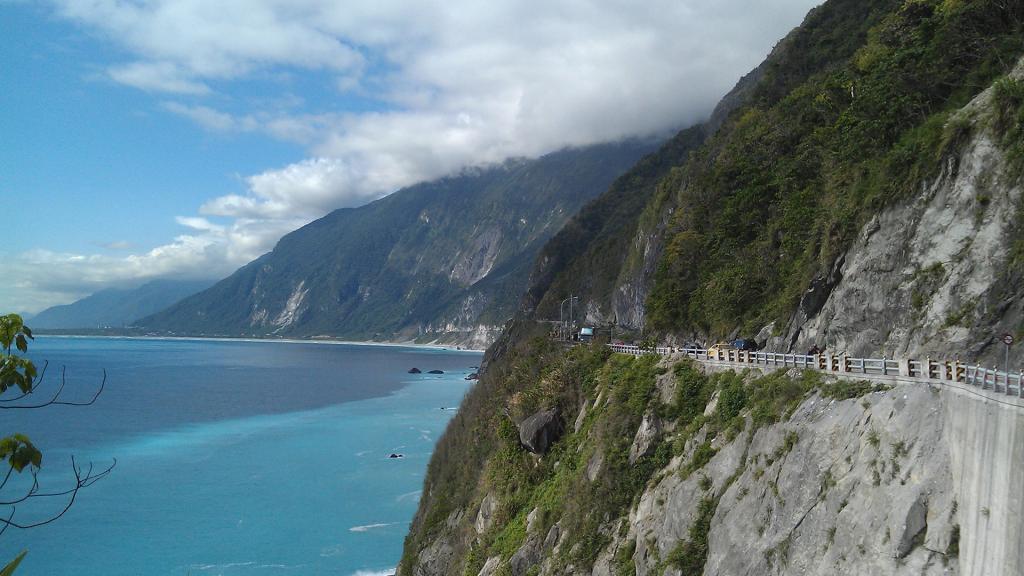 台湾花莲清水断崖优美自然风光