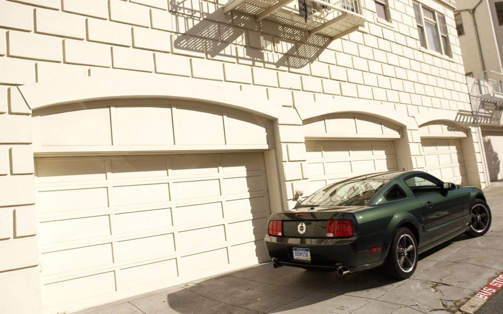 1920汽车霸气外观