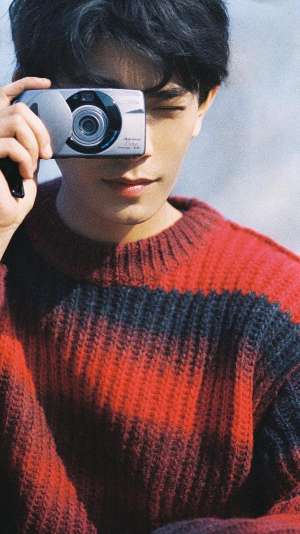 清新暖男丁禹兮时尚休闲写真