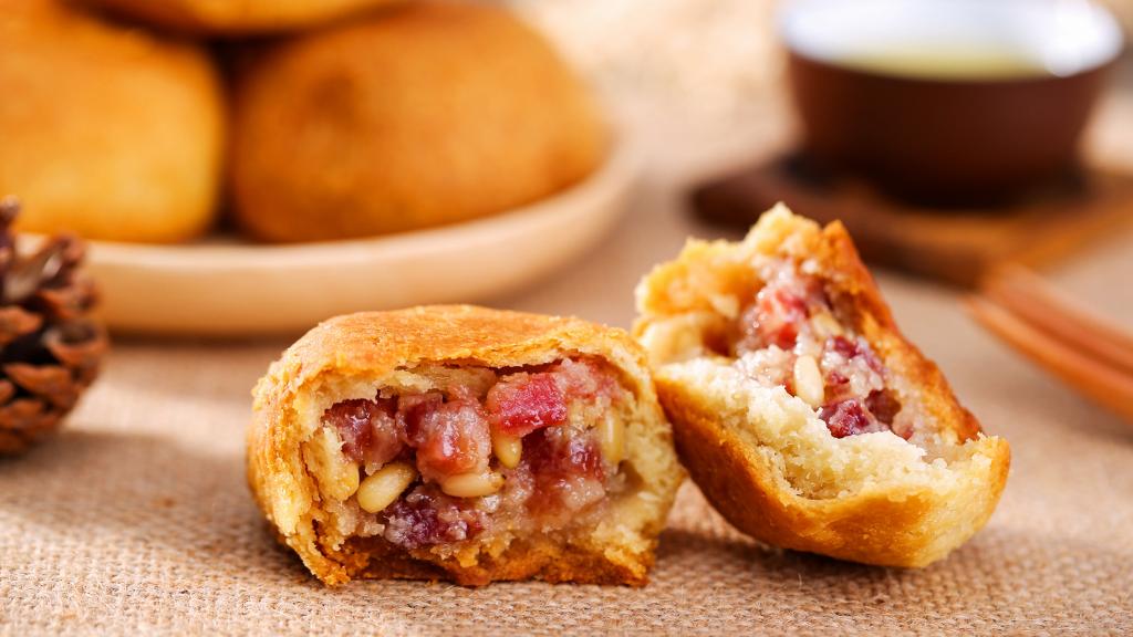 中秋节水果月饼