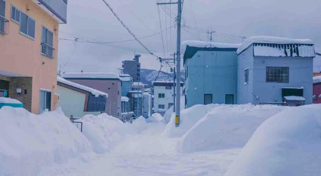 日本小樽唯美迷人街道雪景
