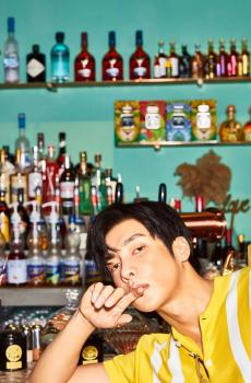 高瀚宇时尚休闲写真