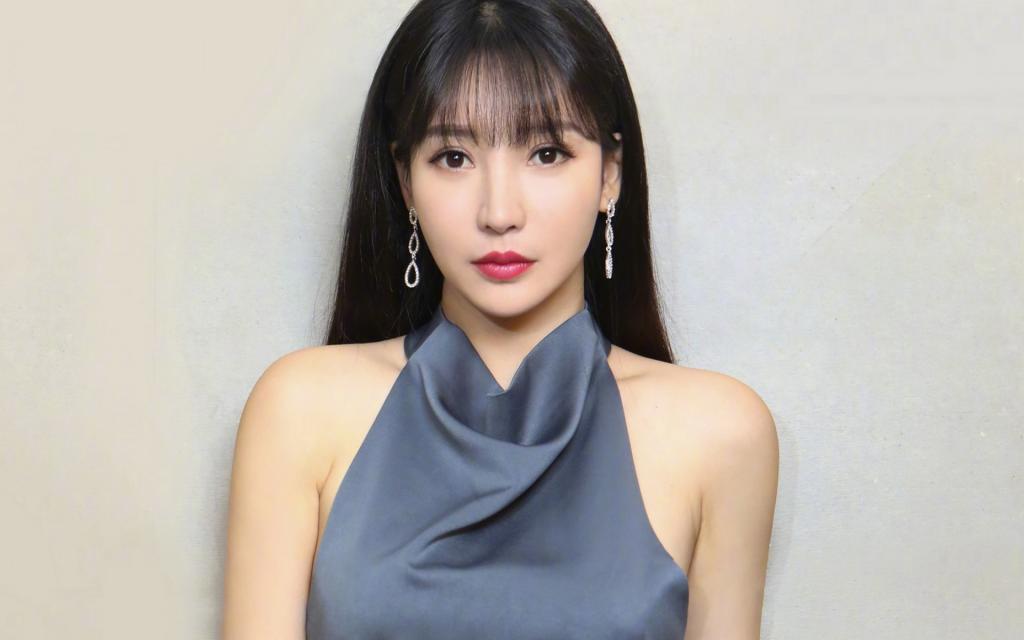 柳岩时装写真秀