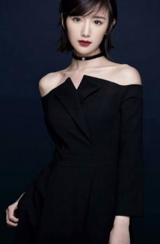 毛晓彤性感冷艳诱人写真