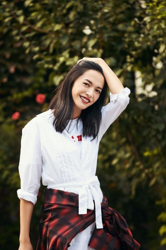 姚晨清新休闲装初秋时尚街拍