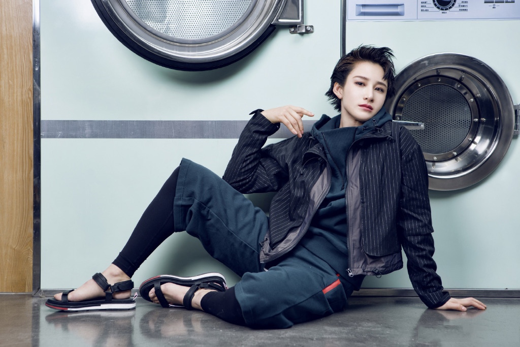 蒋璐霞酷帅时尚大片,高清图片-壁纸族