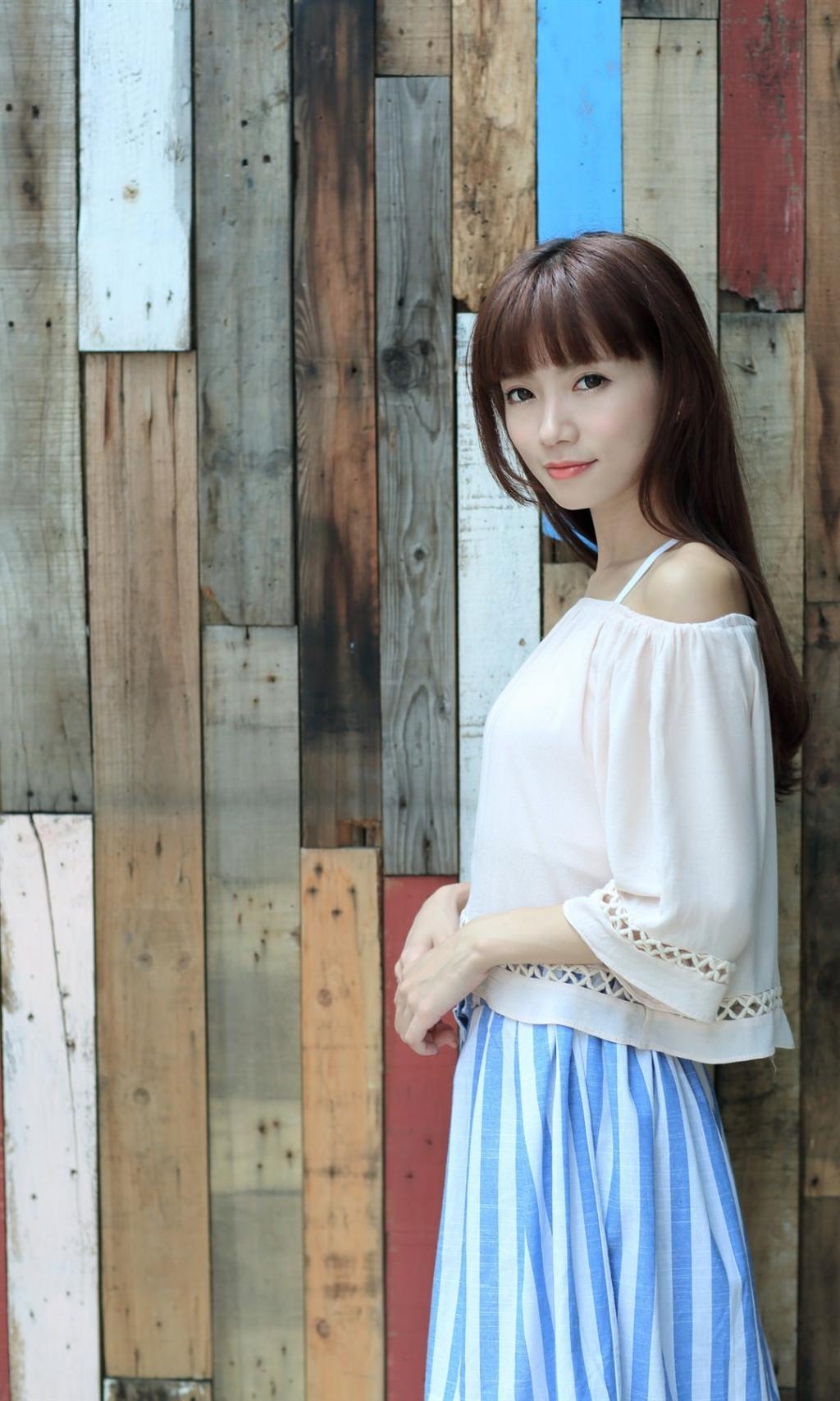 娇俏甜美妙龄少女迷人写真