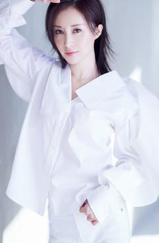 时尚气质舒畅写真