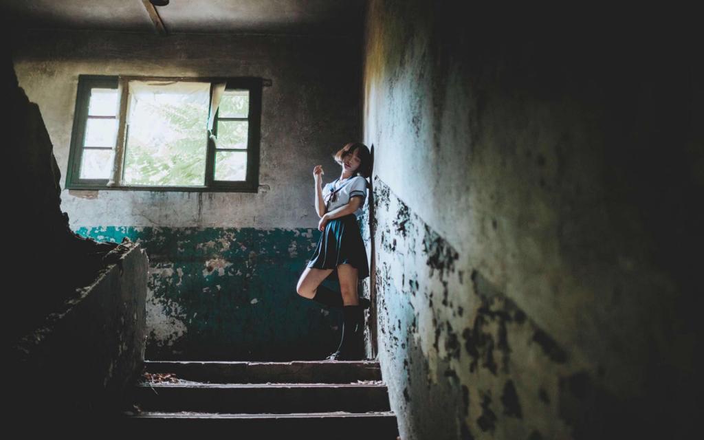 JK制服美女另类写真