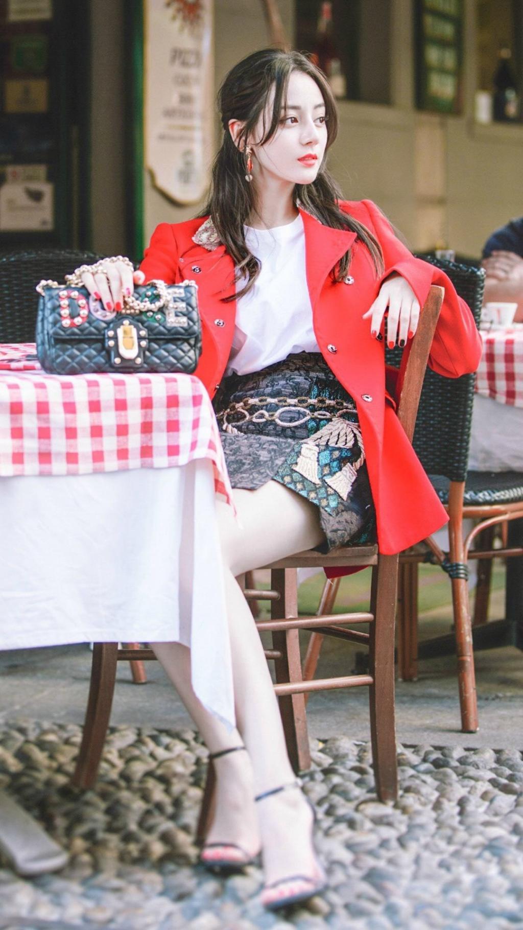 美女明星迪丽热巴写真