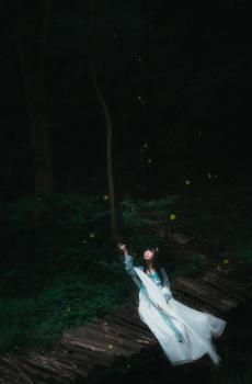 古风少女甜美可爱户外写真-1