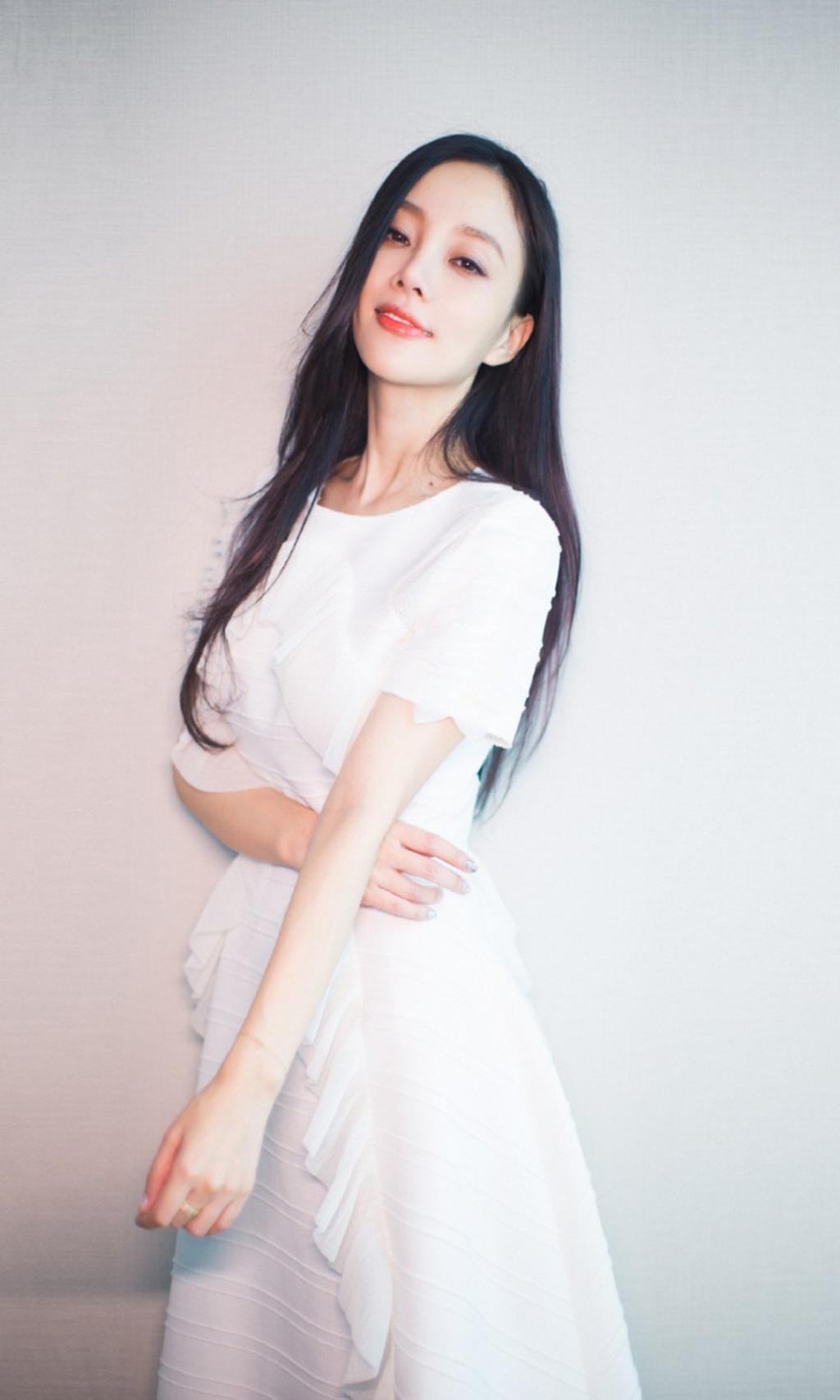 李小璐柔光唯美写真