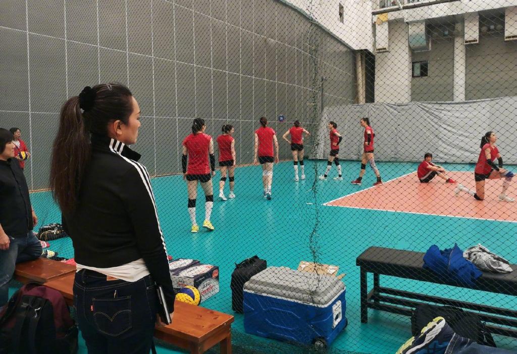 2020年大年初一上映电影《中国女排》