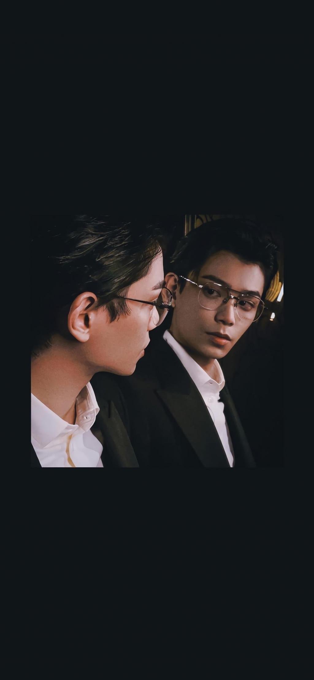 丁禹兮帅气西装高冷写真