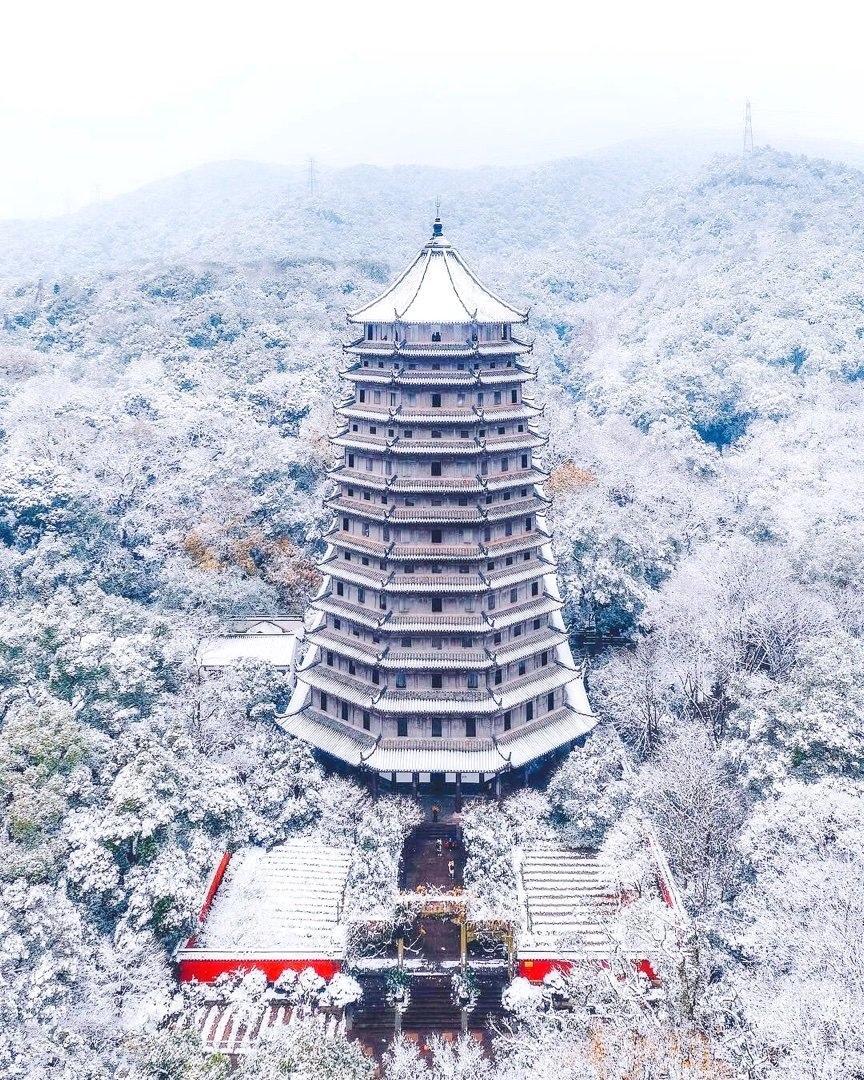 一朝江南雪,半梦醉人间