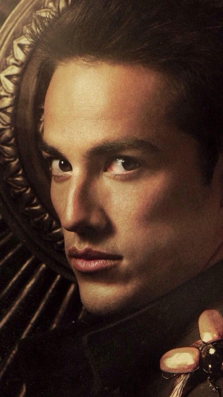 《吸血鬼日记》第5季手机壁纸