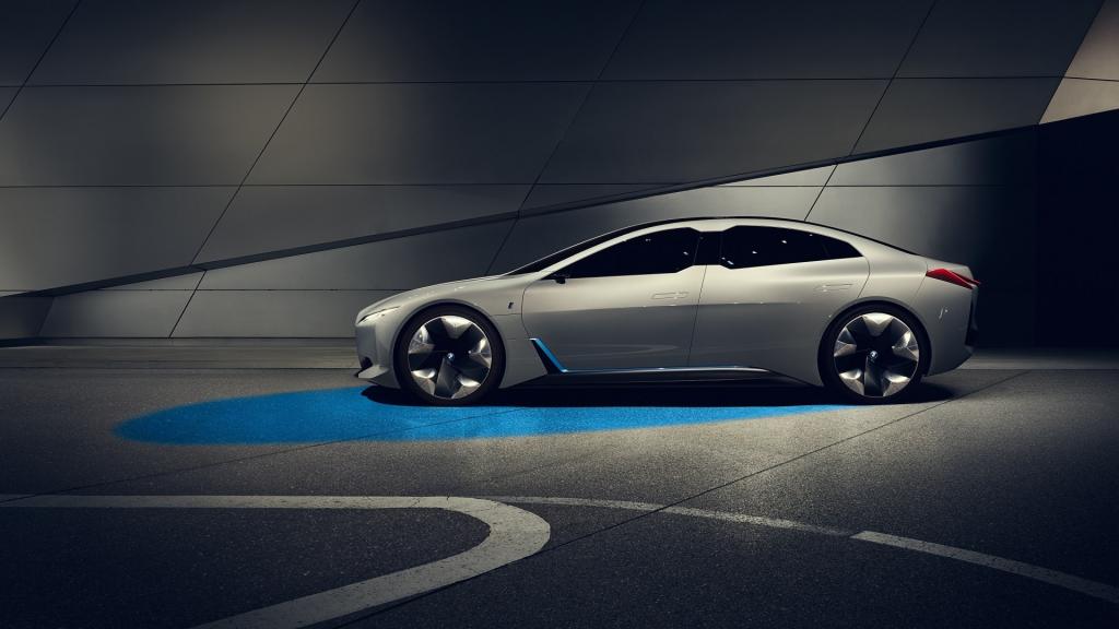 宝马 i Vision Dynamics概念车